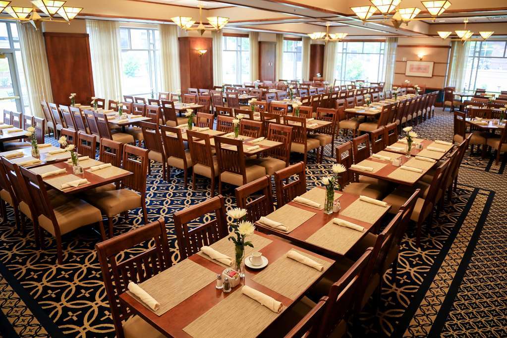 Hotel Fluno Center Madison Restaurant foto